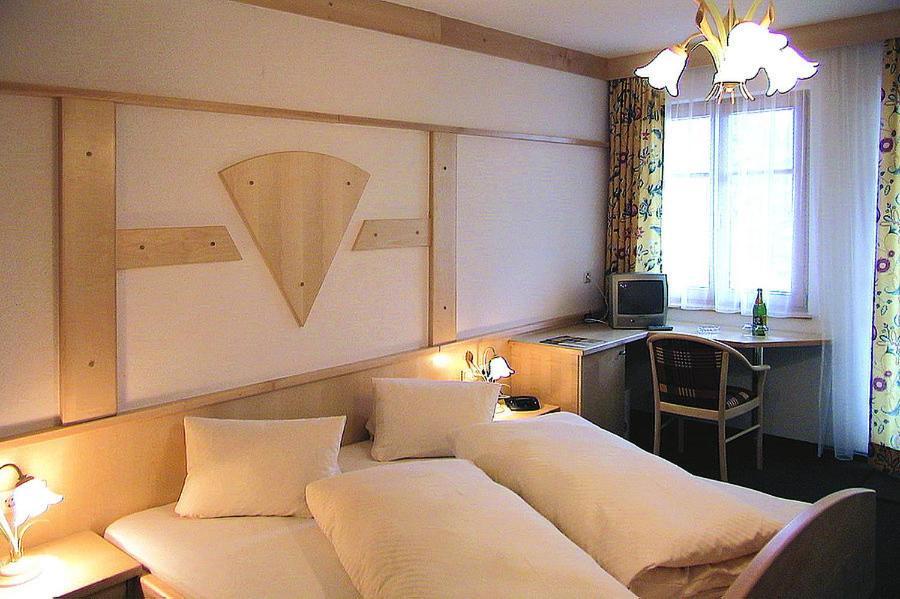 Wirtshaus Zum Wiesejaggl Kaunerberg Kamer foto