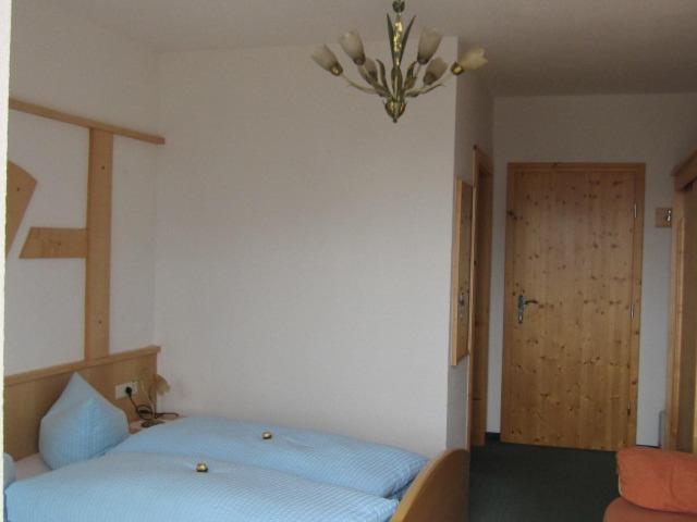 Wirtshaus Zum Wiesejaggl Kaunerberg Buitenkant foto
